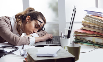 Jerene-Jan-2015-fatigue-employee-shutterstock