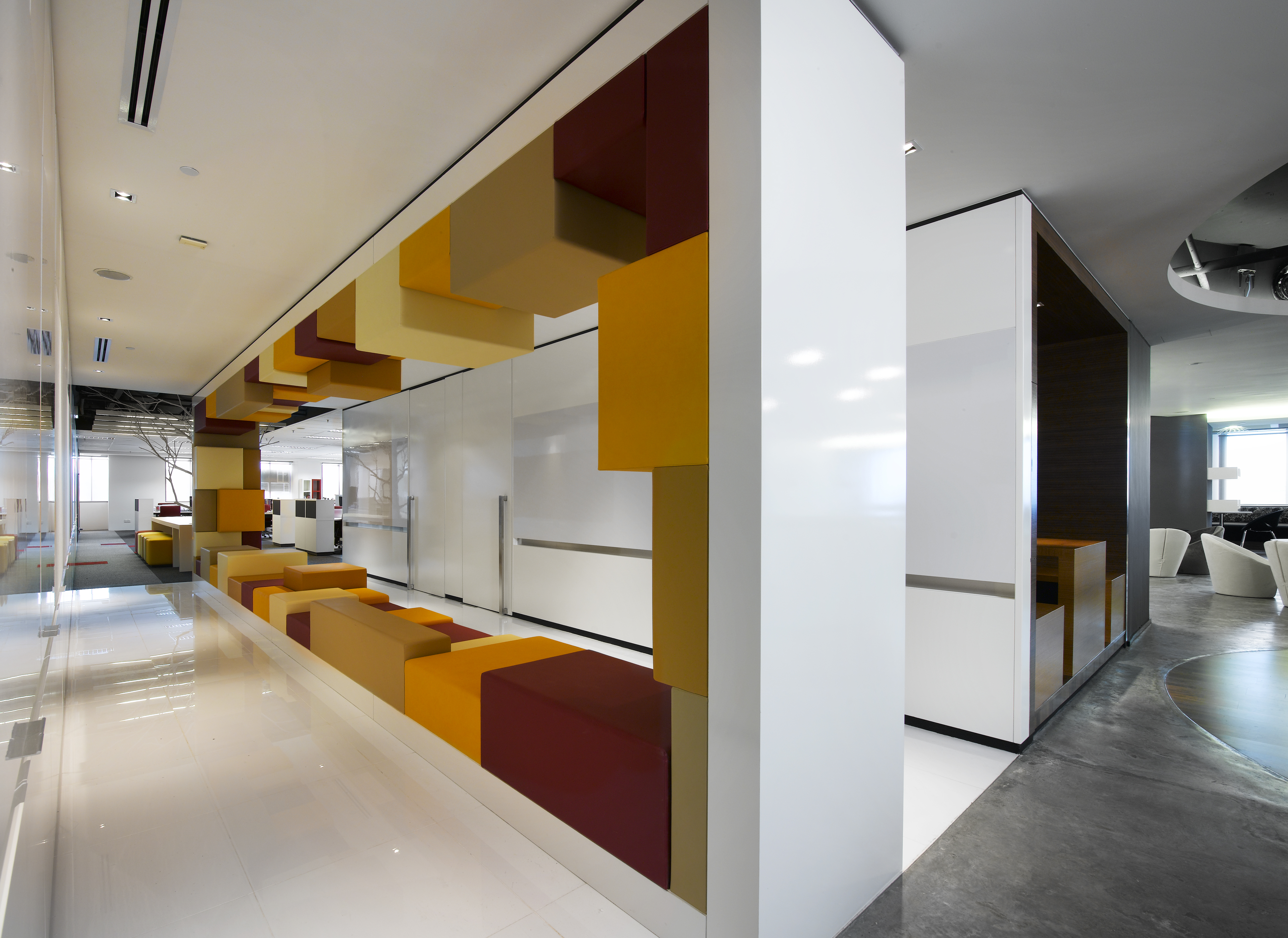 The meeting corridor