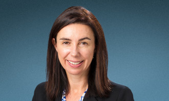 Lynne Barry portrait, hr
